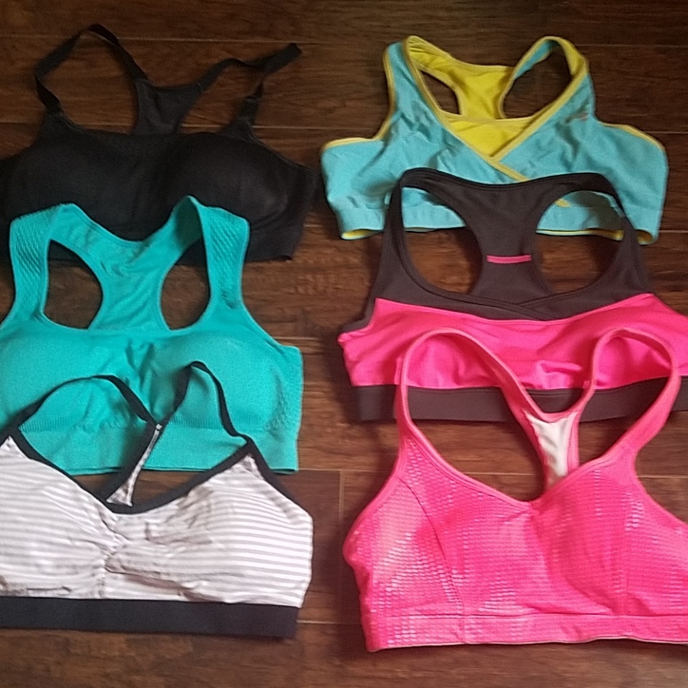 6 sports bra bundle. Size medium